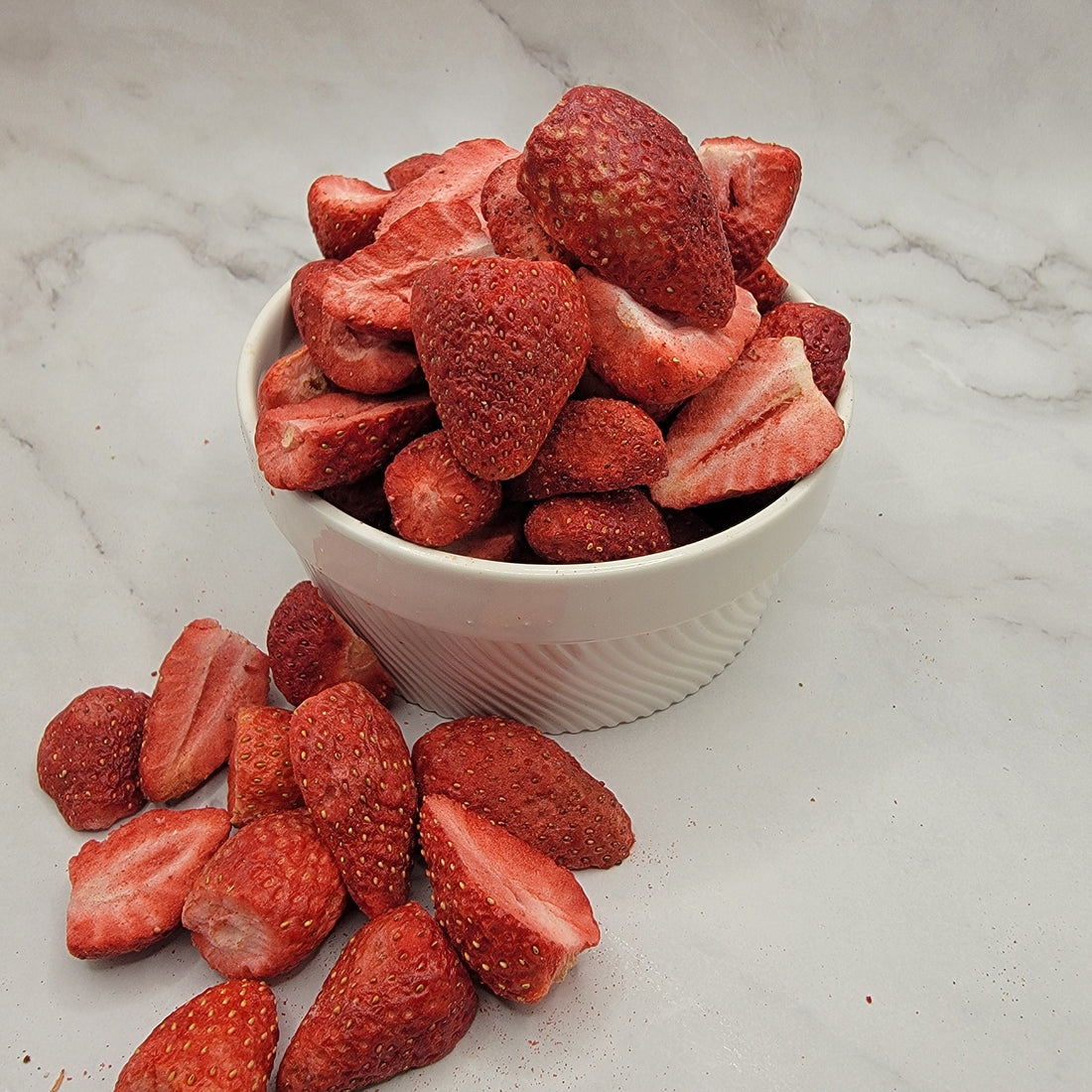 Quelle est la différence entre fruits déshydratés et lyophilisés ?